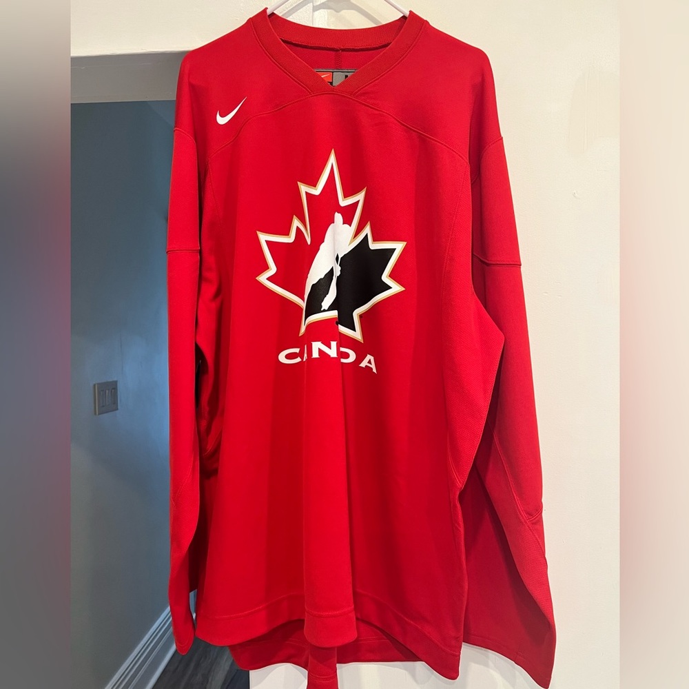 Mens Team Canada Jersey